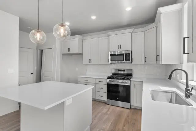 2284 W 1600 N #104, Farr West, UT 84404 - #3