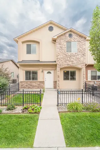 485 W 1465 N #101, Logan, UT 84341 - #2