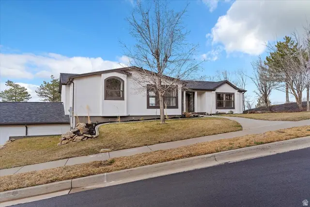 371 E Cynthia Way S, North Salt Lake, UT 84054 - #3