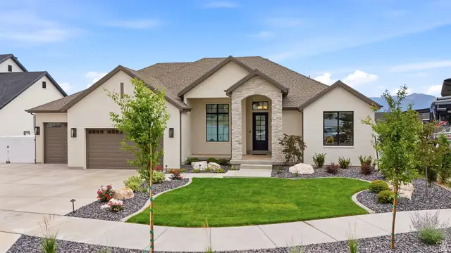 7927 S High Plains Ct, West Jordan, UT 84081 - #2