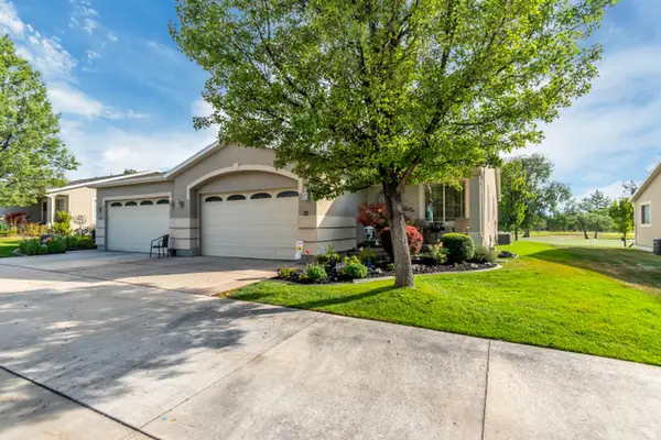 33 Clubhouse Dr, Stansbury Park, UT 84074