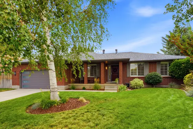 2073 E Village Point Way, Sandy, UT 84093 - #1