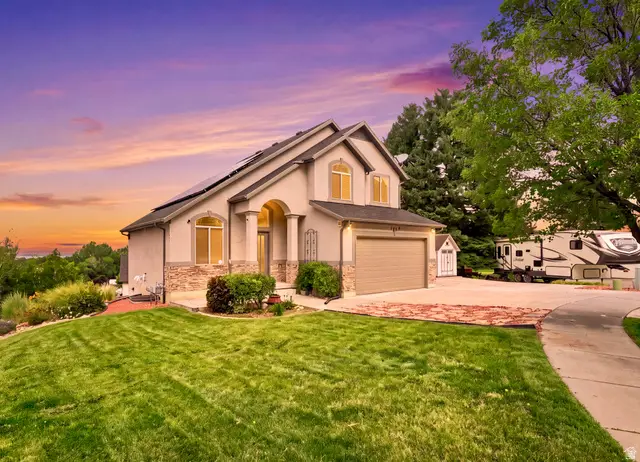 1126 E Benchview Dr, Ogden, UT 84404 - #1