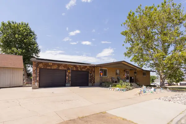 4251 S 2350 W, Roy, UT 84067