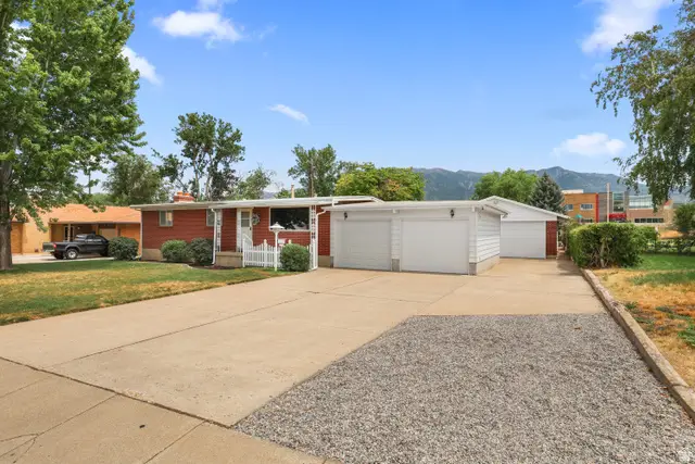 5030 S 300 W, Washington Terrace, UT 84405 - #2