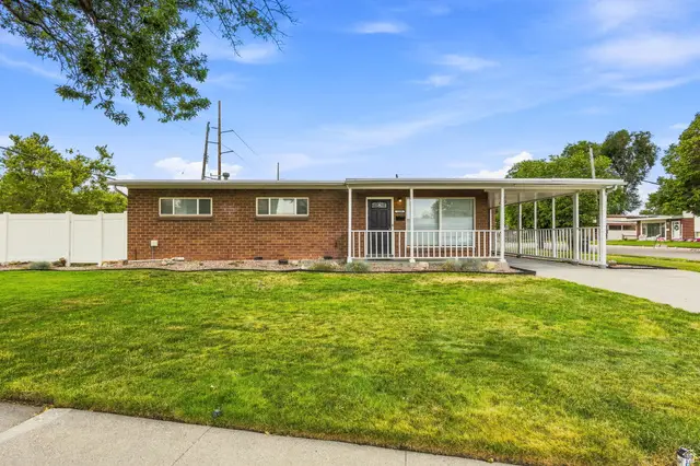 1209 W Dupont Ave, Salt Lake City, UT 84116 - #1