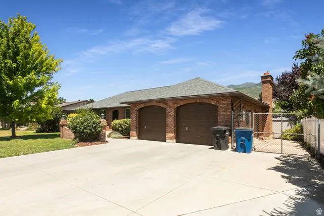 541 S Lambert Way E, Kaysville, UT 84037 - #3
