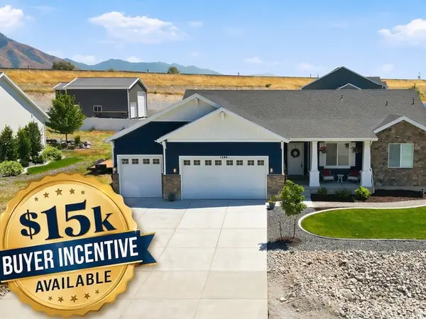 1266 E Blue Moon Dr N, Lake Point, UT 84074
