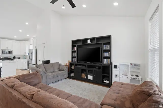 683 N Eastcrest Ave, Tooele, UT 84074 - #3