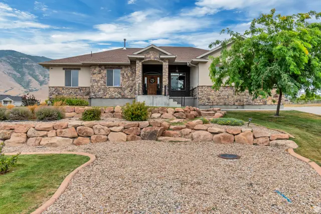 7296 N Ridge Rd, Lake Point, UT 84074 - #1