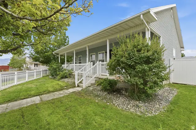 1763 E West Pinion Cir, Eagle Mountain, UT 84005 - #2