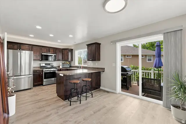 842 N Sapphire St, Morgan, UT 84050 - #2