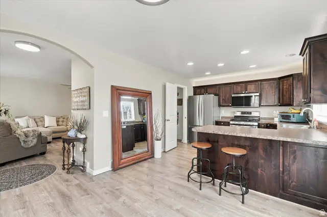 842 N Sapphire St, Morgan, UT 84050 - #3