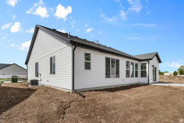 642 W 760 N #204, Tremonton, UT 84337 - #2