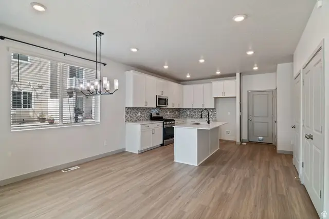 2138 N Chianti St W #301, Saratoga Springs, UT 84045 - #3