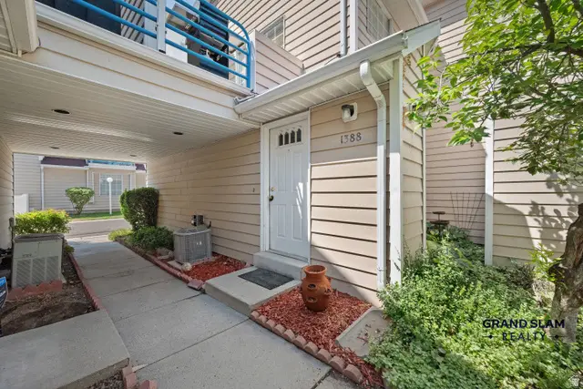 1388 W Ocean Ct, Taylorsville, UT 84123 - #2