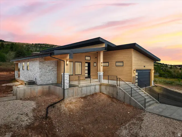 1073 S Mountain Meadow Dr, Garden City, UT 84028 - #2