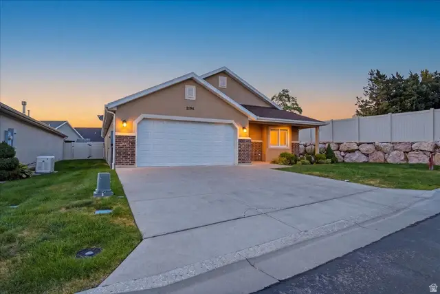 2195 E 1075 N, Layton, UT 84040 - #3