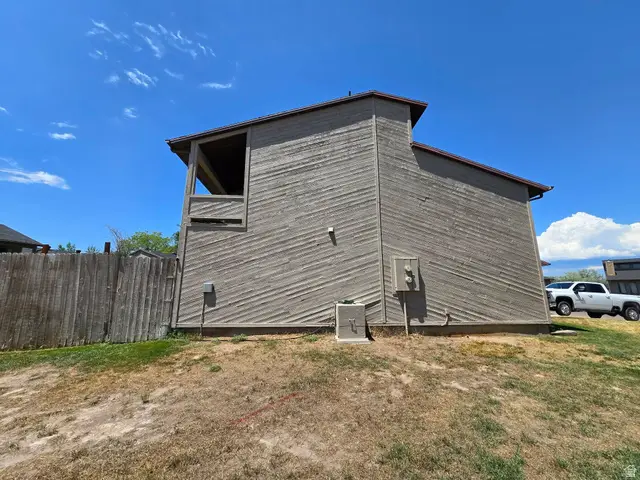 25 W Park Cir, Vernal, UT 84078 - #3