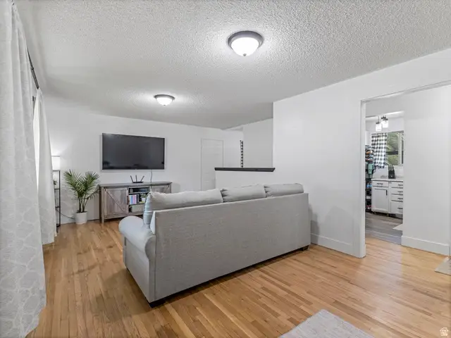 532 W Forbes Ave N, Layton, UT 84041 - #2