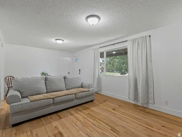 532 W Forbes Ave N, Layton, UT 84041 - #3