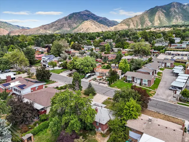 4404 S 2900 E, Holladay, UT 84124 - #3