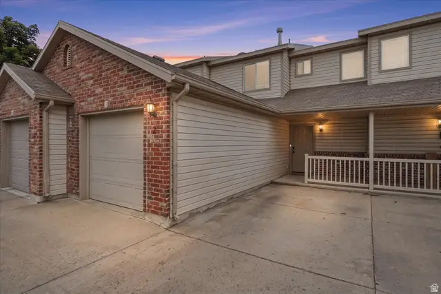 652 W 800 St N #APT 2, Clinton, UT 84015 - #3