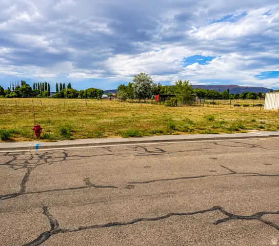 345 N 1250 W #8, Vernal, UT 84078 - #3