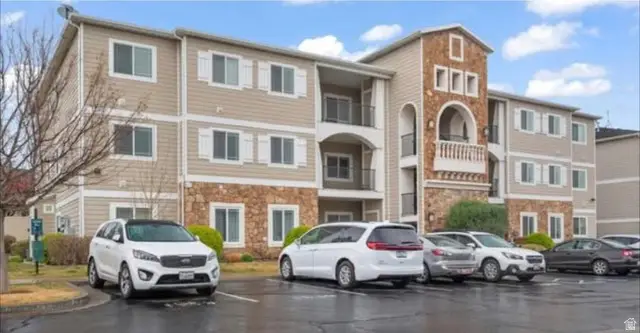 1979 N Crest Rd, Saratoga Springs, UT 84045 - #1