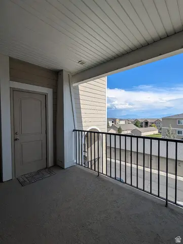 1979 N Crest Rd, Saratoga Springs, UT 84045 - #3