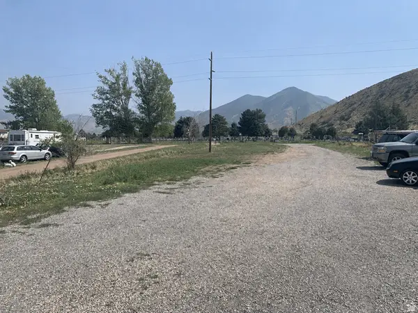 449 S Main St, Tooele, UT 84074