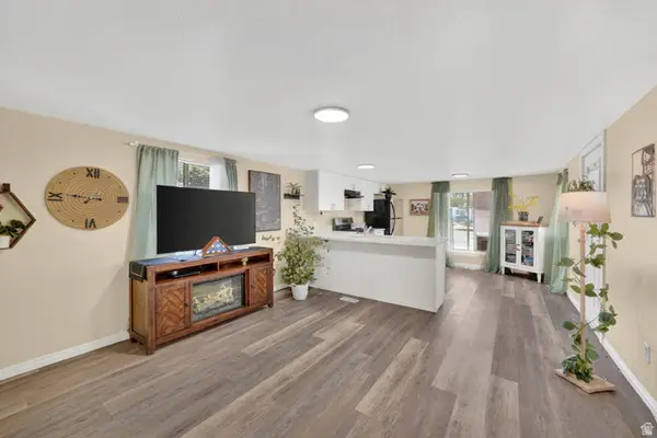 4375 Weber River Dr #38, Riverdale, UT 84405