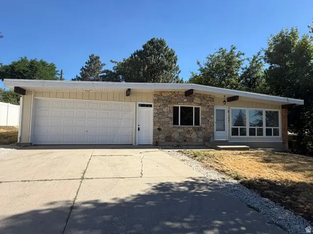 756 E 400 N, Bountiful, UT 84010 - #1