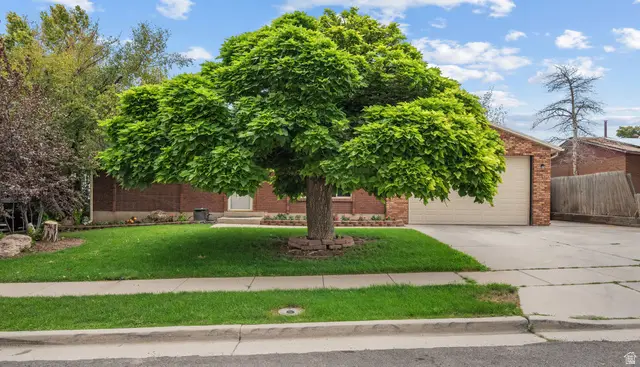 4683 S Lemonwood Cir, West Valley City, UT 84120 - #3