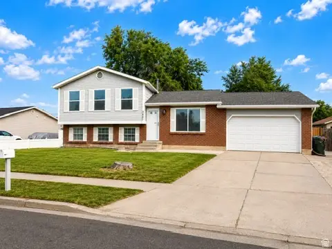 3401 W Sunnybrook Dr, West Valley City, UT 84119 - #3
