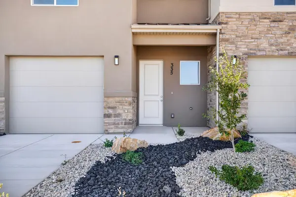 336 N 3210 W, Hurricane, UT 84737