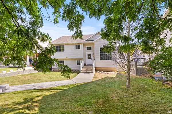 7674 N Red Kite Way, Eagle Mountain, UT 84005