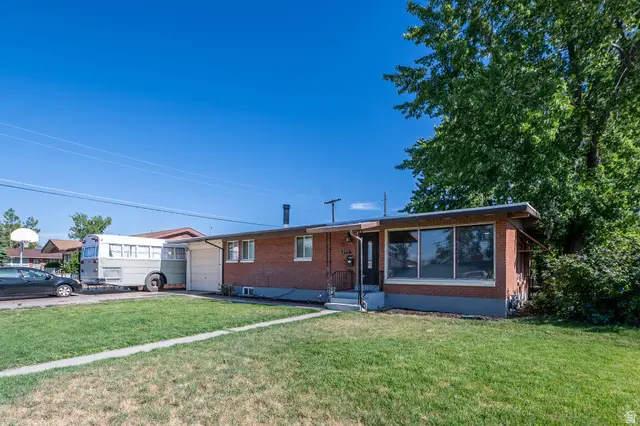 2375 W 4975 S, Roy, UT 84067 - #3
