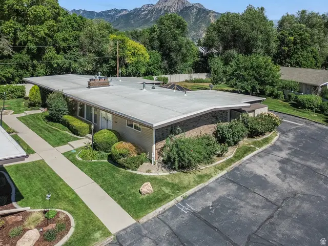 4547 S Tanglewood Dr, Holladay, UT 84117 - #1