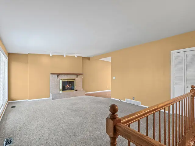 4547 S Tanglewood Dr, Holladay, UT 84117 - #3