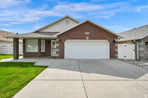 1661 N 865 W, Clinton, UT 84015