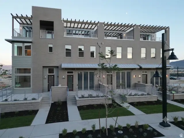 5351 W Center Field Dr S #124, South Jordan, UT 84009 - #1