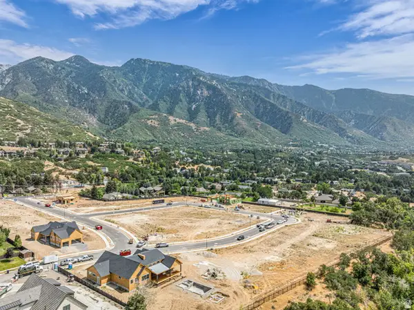 3009 E Bonnie Lynn Ln S #2, Sandy, UT 84092