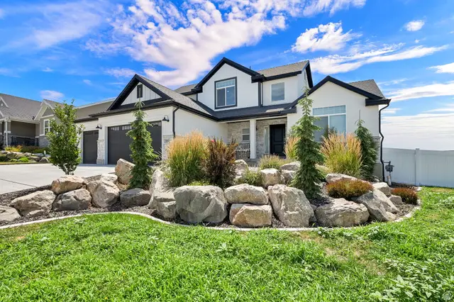 1568 E Cherry Ln, Layton, UT 84040 - #2