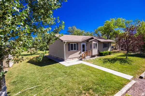 340 W Main St, Myton, UT 84052