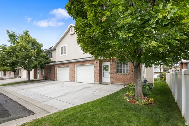 435 E Park Oak Pl, Murray, UT 84107 - #2