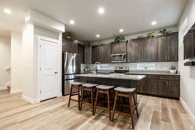668 S 400 E, Clearfield, UT 84015 - #3