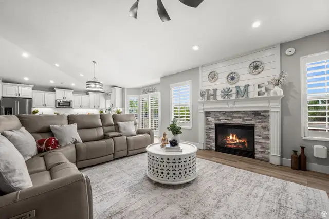2995 W Springer Ln, South Jordan, UT 84095 - #2