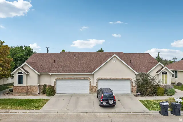 233 E Country Haven Ln S, Grantsville, UT 84029 - #2