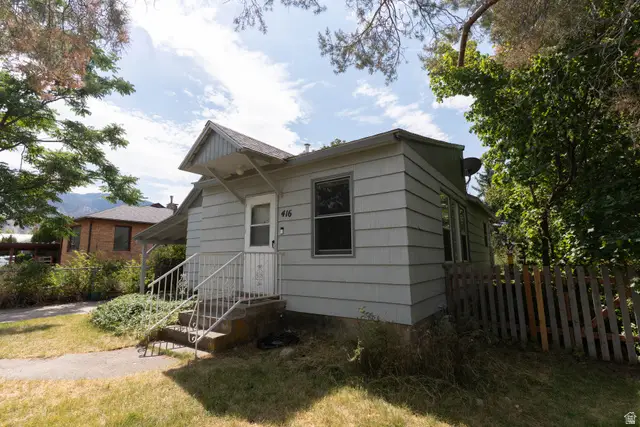 416 E 500 S, River Heights, UT 84321 - #2